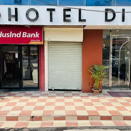 Hotel Dileep42 ลัคเนา ภายนอก รูปภาพ