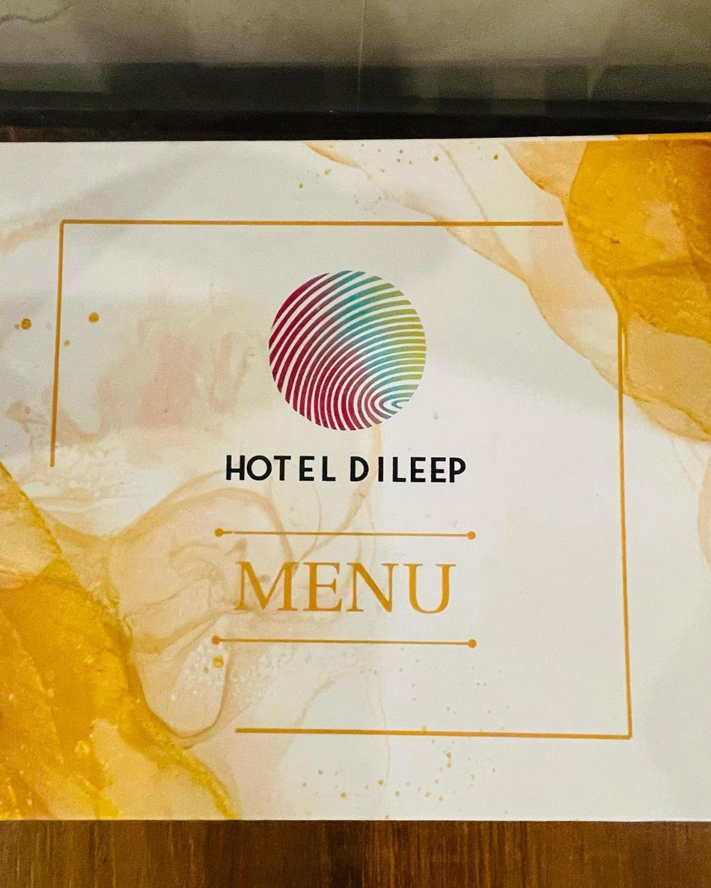 Hotel Dileep42 ลัคเนา ภายนอก รูปภาพ